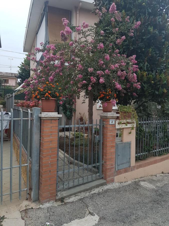 Casarava Sul Parco 3 Camere 2 Bagni Riccione Exterior foto